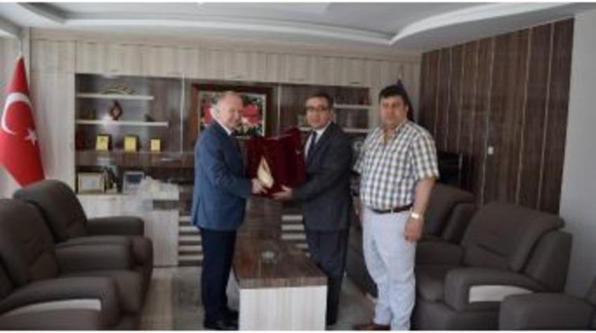 Vali Ceylan Nevesob Başkanı &Ouml;rd&uuml;&rsquo;y&uuml; Ziyaret Etti