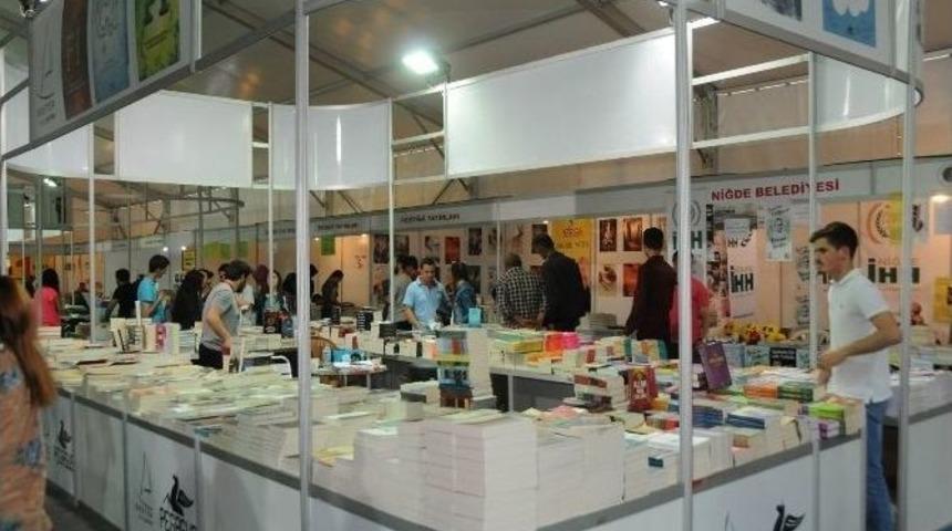 Niğde&rsquo;de 1.kitap Fuarı Sona Erdi
