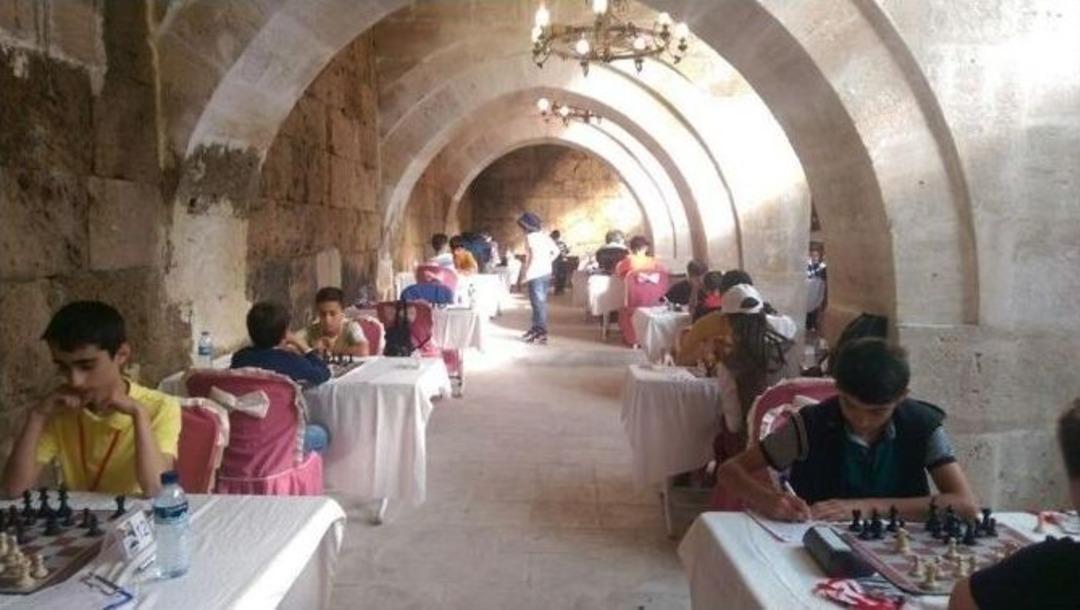 Tarihi Handa Satran&ccedil; Turnuvası