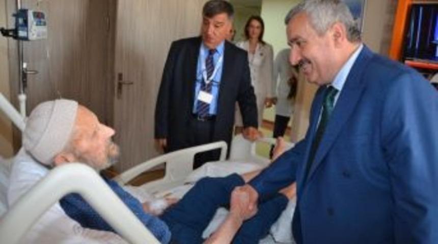 Başkan Baran Hasta Ziyaretleri Ger&ccedil;ekleştirdi