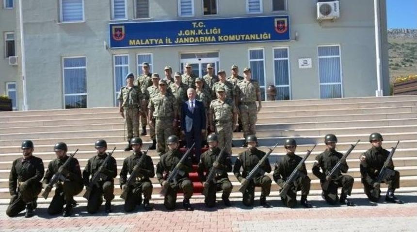 Vali Kam&ccedil;ı, Veda Ziyaretlerinde Bulundu