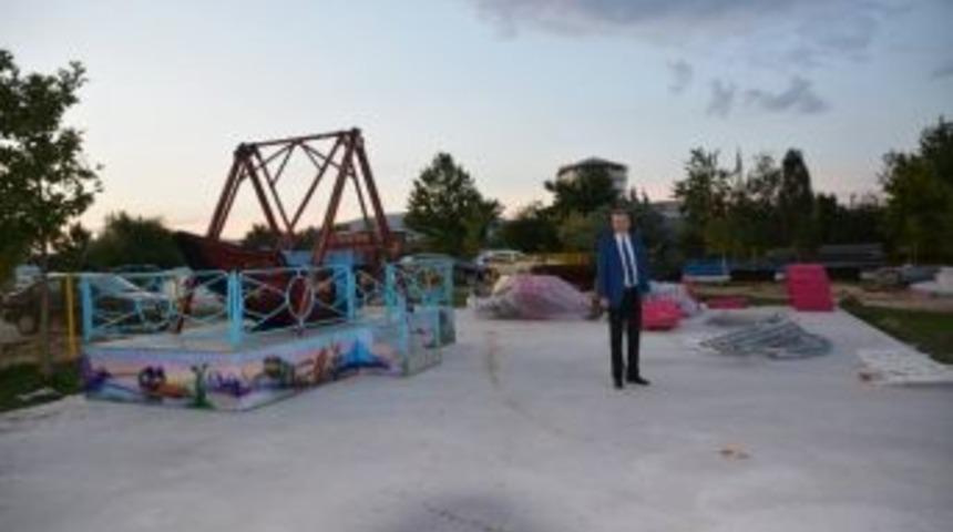 Karacabey&rsquo;de &lsquo;lunapark&rsquo; Heyecanı