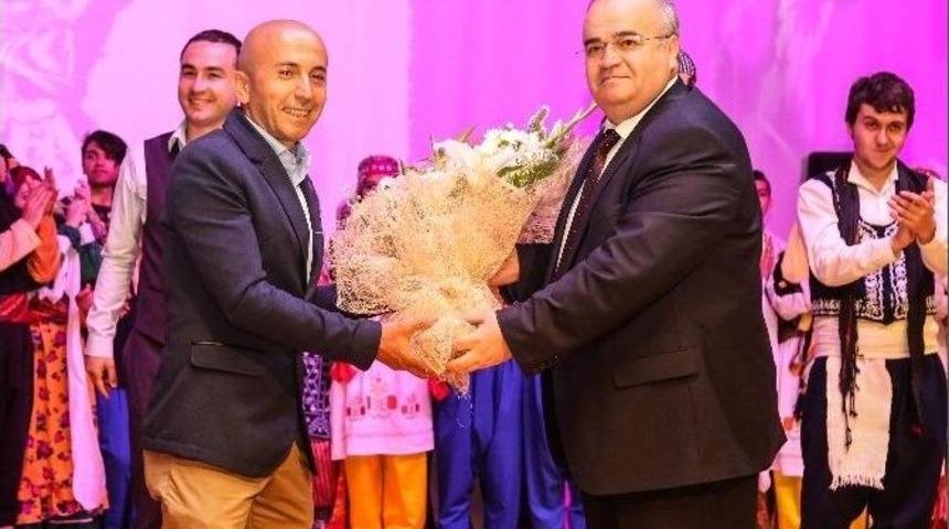 Şehitkamilli Yemeniler Ayakta Alkışlandı