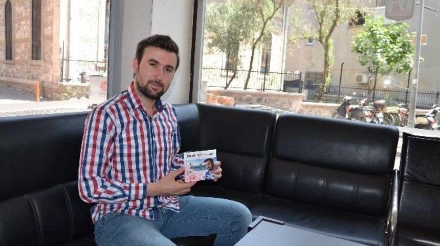 Berber İlahi Albümü Çıkardı