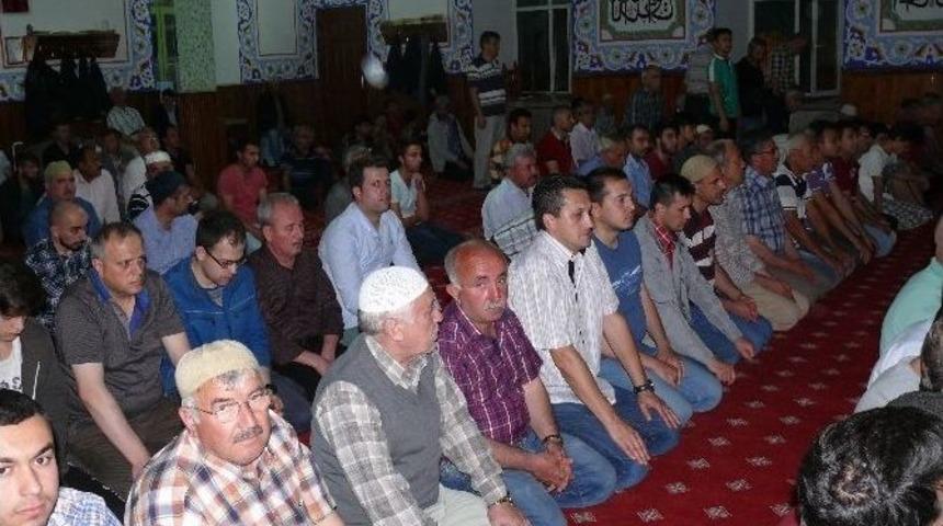 Bilecik&rsquo;te Ramazan Ayının İlk Teravi Namazı Kılındı