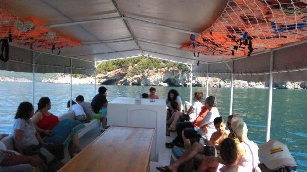 Fotoğraflarını Paylaştıkları Yerleri Bu Kez Kendileri Gezdi