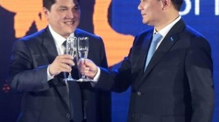 Caner Erkin&rsquo;e &Ccedil;inli Patron