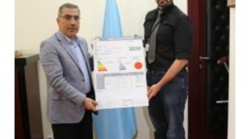 Yüreğir Belediyesi Enerji Kimlik Belgesi’ni Aldı