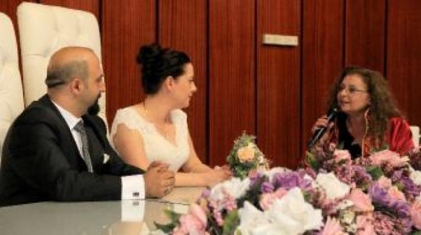 06.06.16&rsquo;da 14 &Ccedil;ift D&uuml;nya Evine Girdi