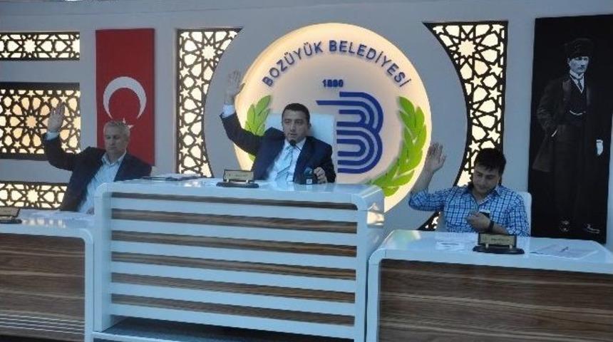 Boz&uuml;y&uuml;k Belediye Meclisi Haziran Ayı Toplantısı