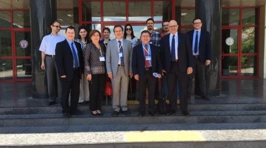 Be&uuml; Oftalmoloji Kursu Sona Erdi