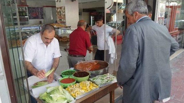 18 Yıldır Çiğköfte Satıyor 1