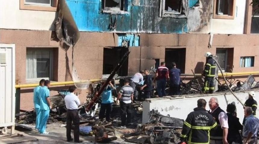 Şehitkamil Devlet Hastanesi&rsquo;nde Yangın