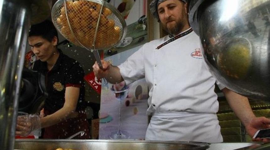 Ramazan Ayının Vazge&ccedil;ilmez Tatlısı Tulumba