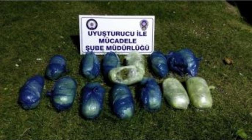 Uşak&rsquo;ta 8 Kilo 640 Gram Esrar Ele Ge&ccedil;irildi