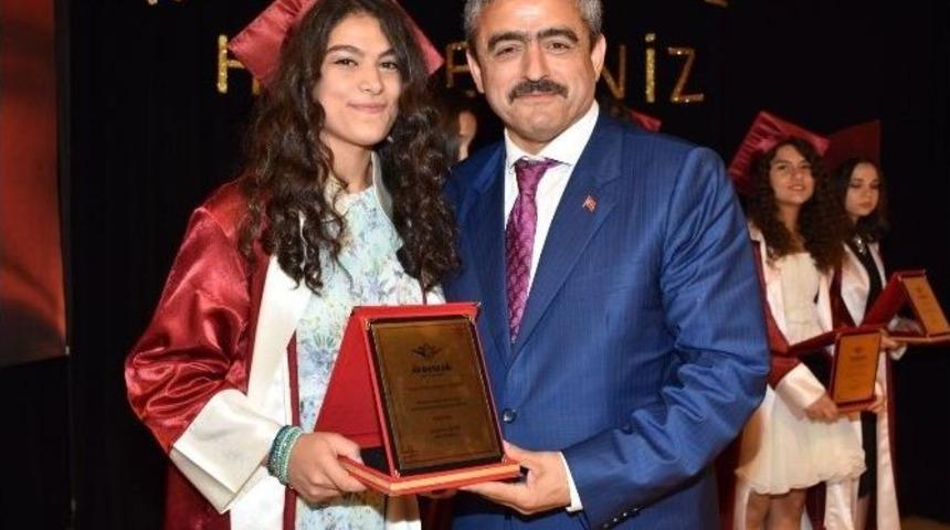 Mezuniyet Heyecanı Duygulandırdı