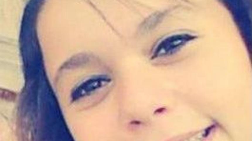 Uyurgezer Kız Balkondan D&uuml;ş&uuml;p Hayatını Kaybetti