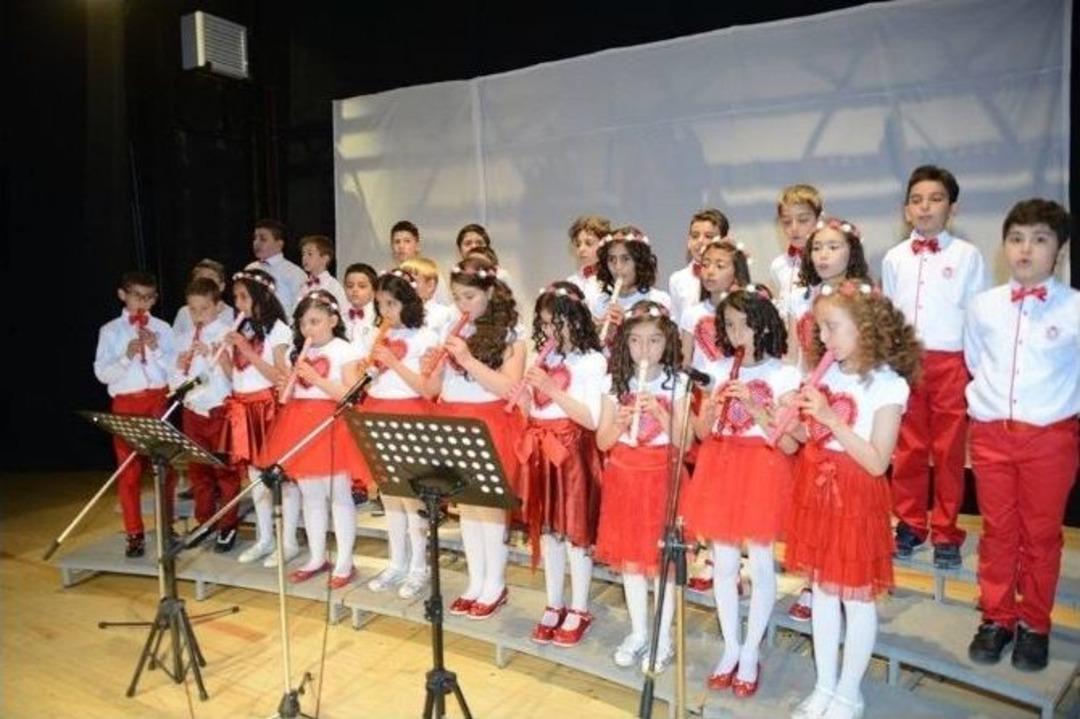 Yozgat Sakarya İlkokulu 4/i Sınıfı Mezuniyet Sevinci Yaşadı