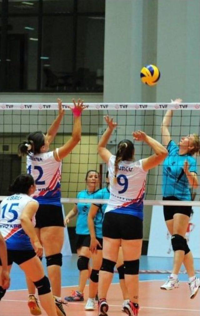 Voleybolda Üçüncülük Kupası Ento Kbb’nin Oldu