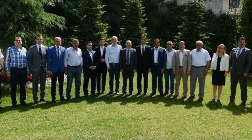 Bursa, Akaryakıt İstasyonlarında Sınıfı Ge&ccedil;ti