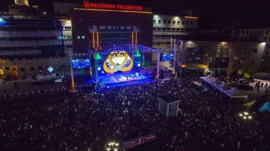 Ramazan Etkinlikleri&rsquo;nde Mustafa Ceceli Coşkusu