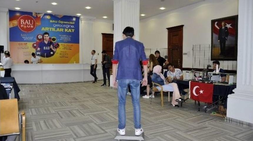 Yetenekli Robotlar Bah&ccedil;eşehir &Uuml;niversitesi&rsquo;nde Yarışıyor