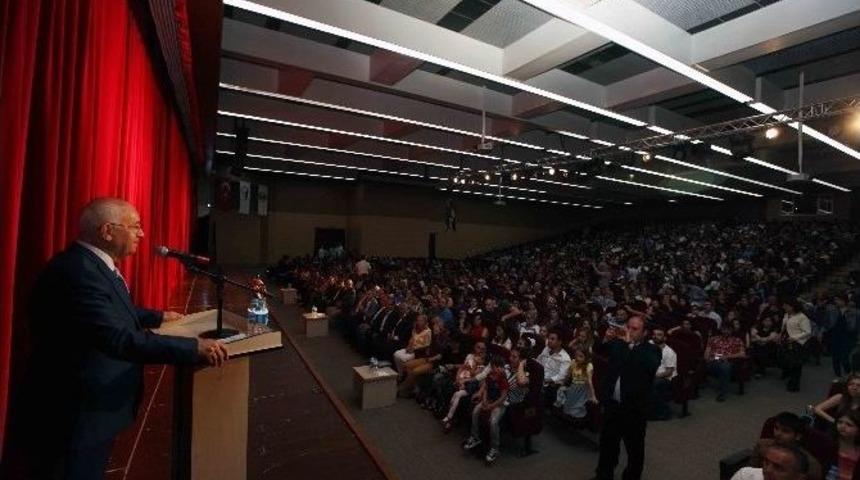 Tubil &Ouml;ğrencilerinden Yıl Sonu Şovu