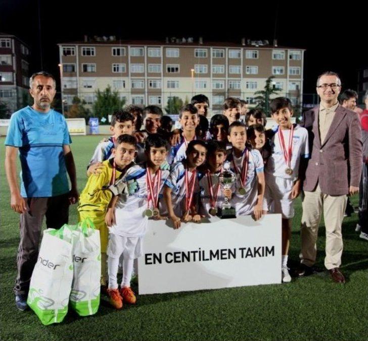 Miniminiklerde Bir Turnuva, İki Şampiyon G3