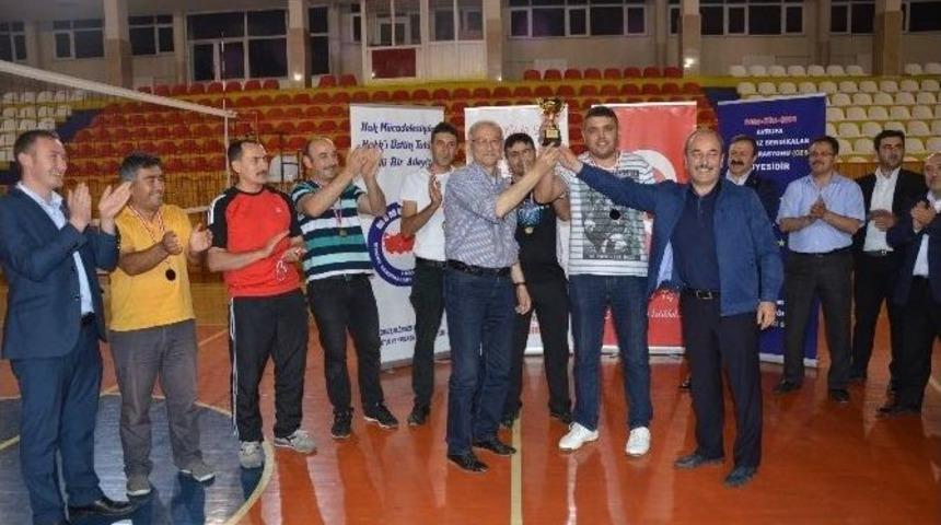 Tokat’ta Birimler Arası Voleybol Turnuvası