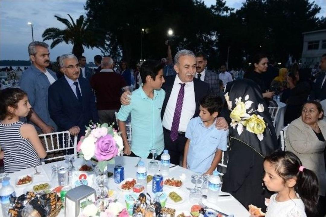 Şehit Aileleri Ve Gazilere İftar Yemeği