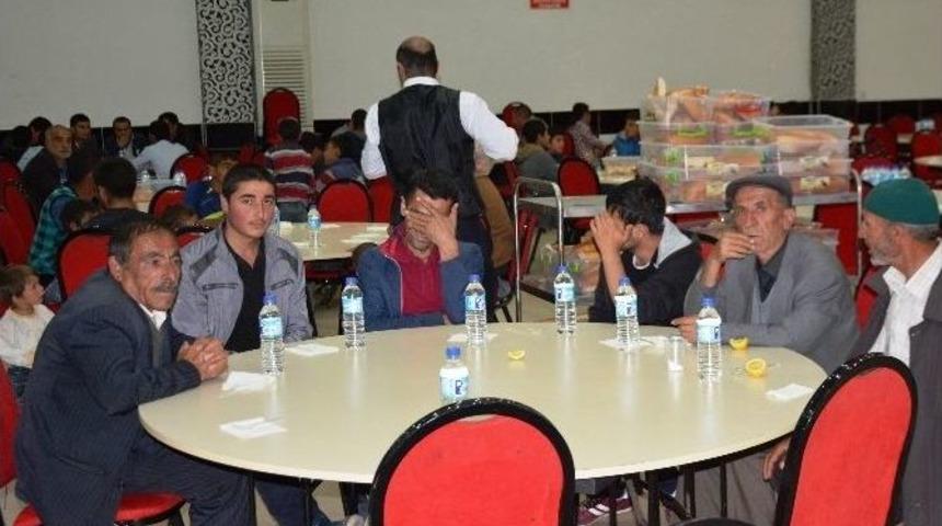 Tatvan&rsquo;da İftar Yemeği Verilecek