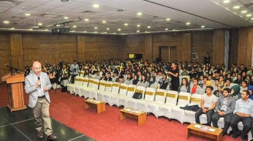 Lise &Ouml;ğrencilerine Sınav Kaygısı Semineri