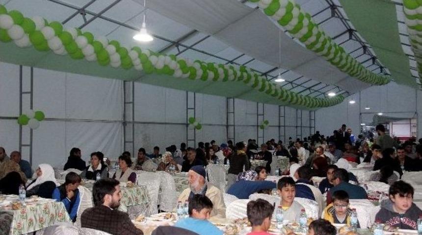 &Ccedil;ankaya&rsquo;da Ramazan Bereketli Başladı