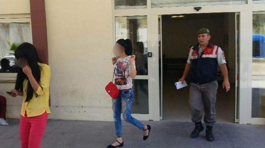 Manavgat&rsquo;ta Zorla Fuhuş Yaptırılan 3 Kadın Kurtarıldı
