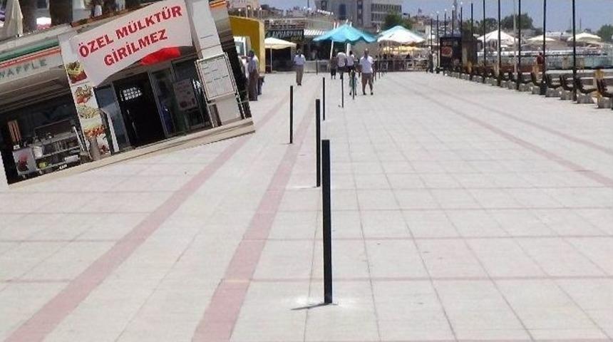 Ak&ccedil;ay&rsquo;da Kordon Tartışması