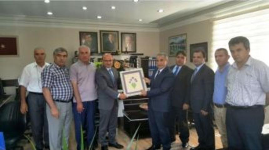 Vali Cebiroğlu&rsquo;ndan Veda Ziyareti