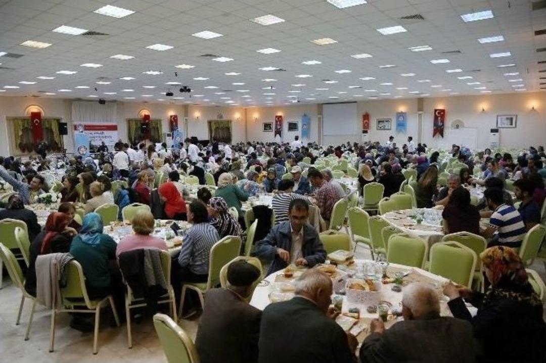 Kırklareli &rsquo;nde Geleneksel İftar Yemekleri Başladı