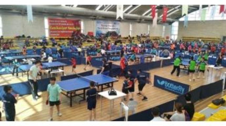 T&uuml;rkiye K&uuml;&ccedil;&uuml;kler Masa Tenisi Şampiyonası