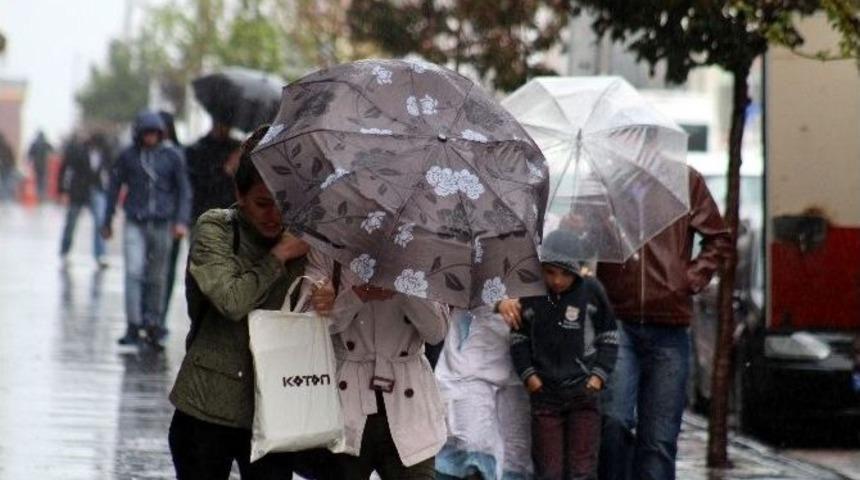 Erzurum&rsquo;da Ramazan Yağmuru