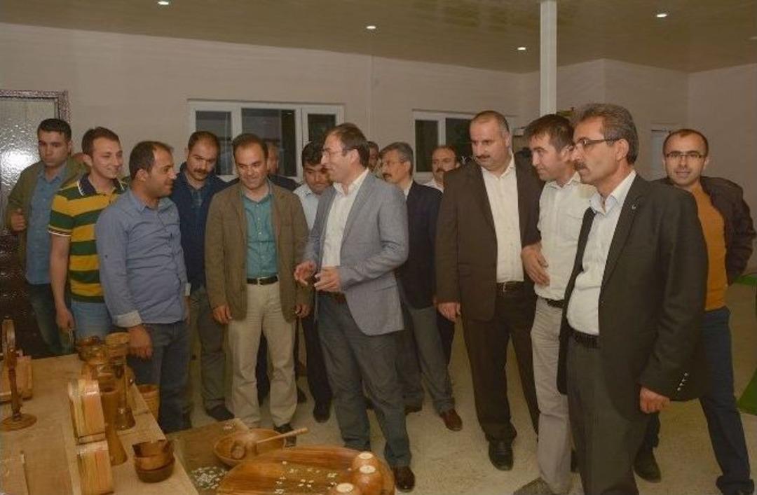 &Ccedil;atak&rsquo;ta Ahşap Teknolojisi At&ouml;lyesi A&ccedil;ıldı