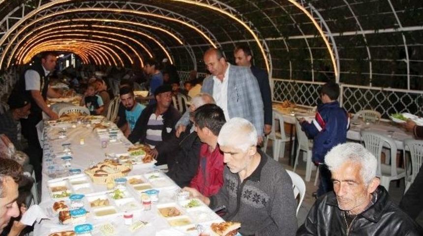 Arslan, İlk Orucunu İftar Sofrasında A&ccedil;tı