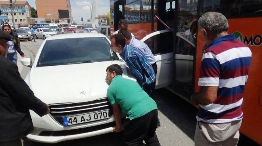Turgut Temelli Caddesi&rsquo;nde Bir Garip Kaza