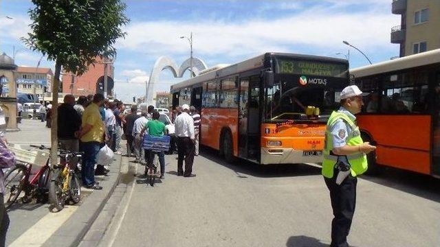 Turgut Temelli Caddesi’nde Bir Garip Kaza