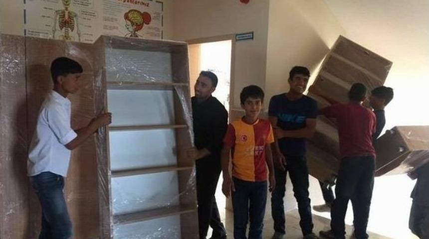 K&ouml;y Okullarına 35 Bin Lira Malzeme Yardımı Yapıldı