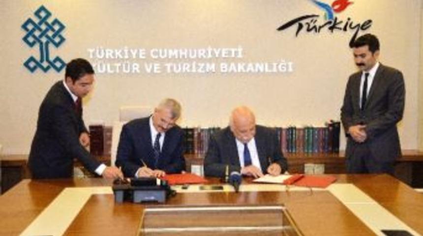 Osmanlı&rsquo;nın Son Şaheseri &rsquo;mektebi Tıbbiye-i Şahane&rsquo; Restore Ediliyor