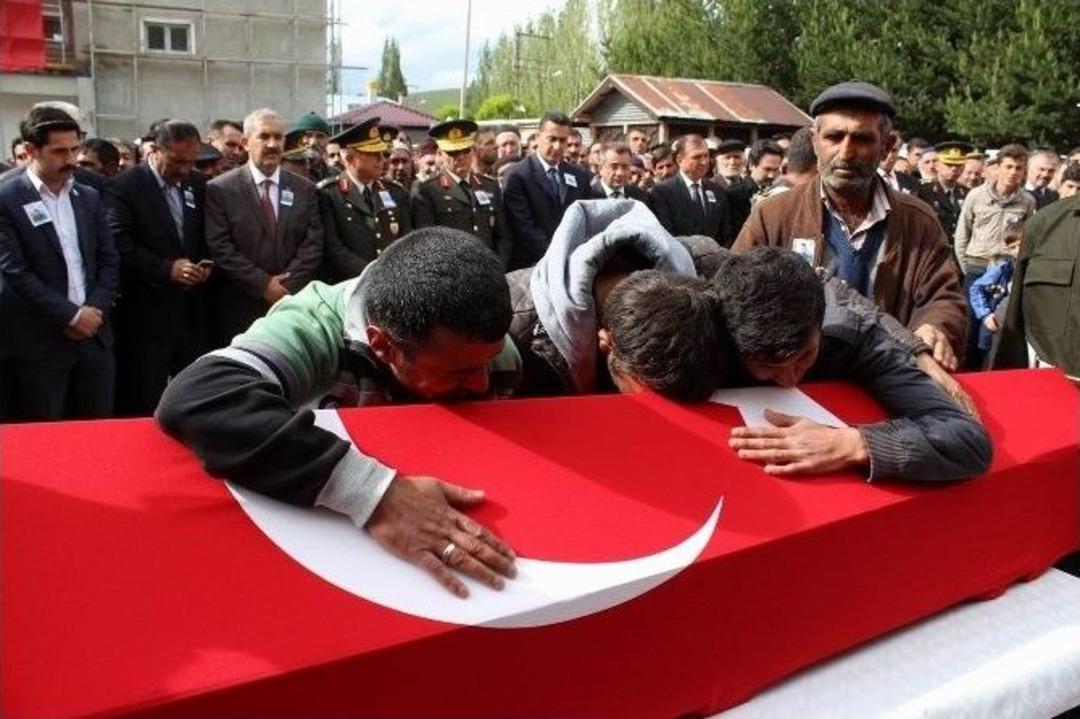 Şehit Jandarma Er Bulut Son Yolculuğuna Uğurlandı