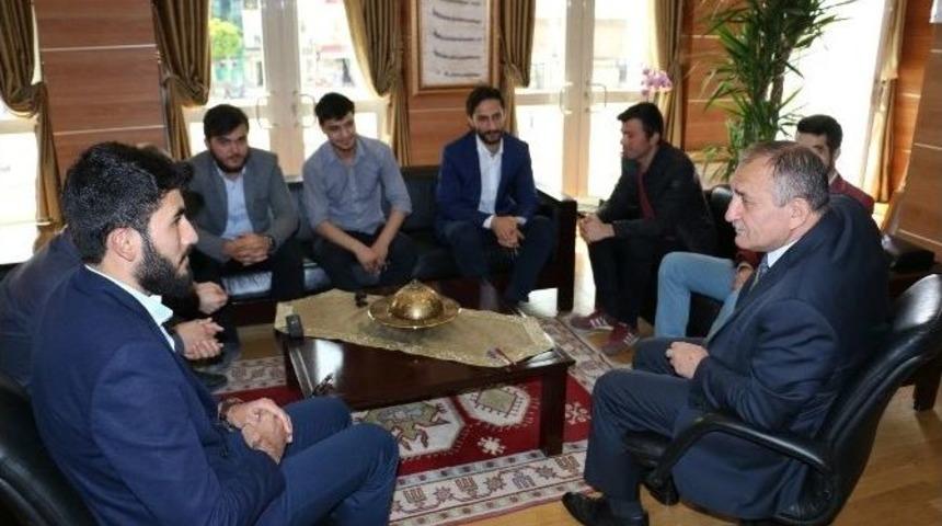 Başkan Yılmaz’dan Gençlere Tavsiyeler