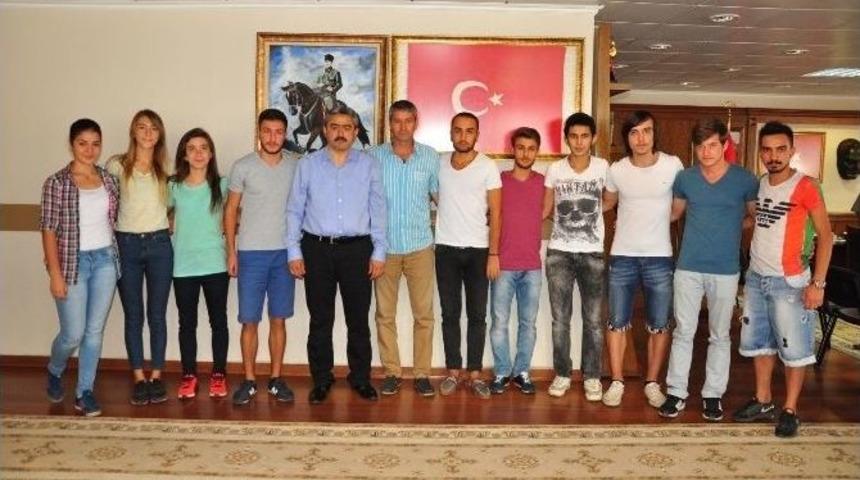 Nazilli Belediyesi&rsquo;nden Besyo&rsquo;ya Hazırlanan Gen&ccedil;lere Tam Destek