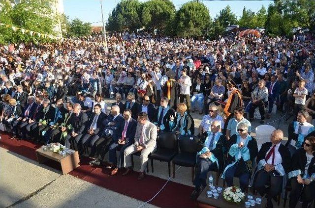 Nkü Çorlu Mühendislik Fakültesi’nde Mezuniyet Töreni