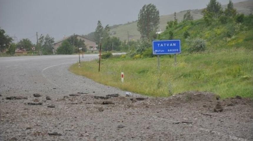 Menfeze Yerleştirilen Bomba İnfilak Etti